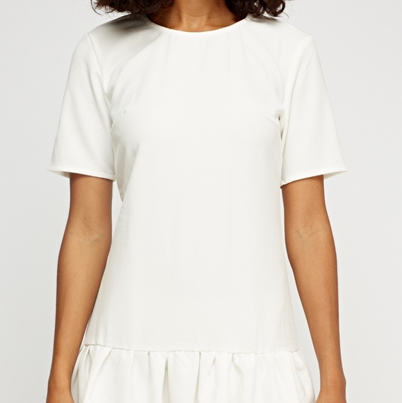 White Ruched Hem Textured Dress - Picture 2 of 6